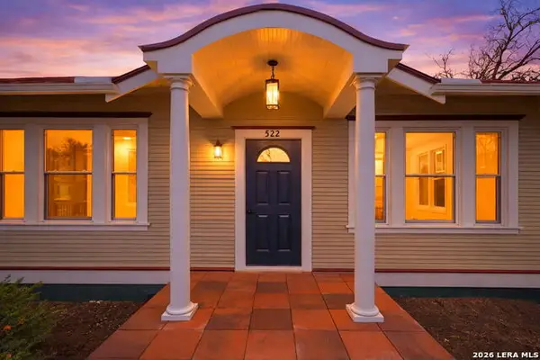 522 E Evergreen St, San Antonio, TX 78212