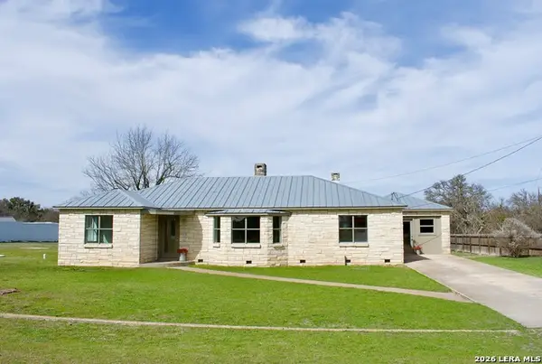 102 Myrtle, Harper, TX 78631