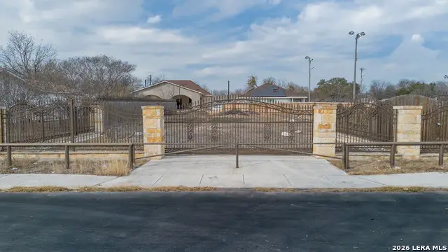 101 Berlin, San Antonio, TX 78211 - #2