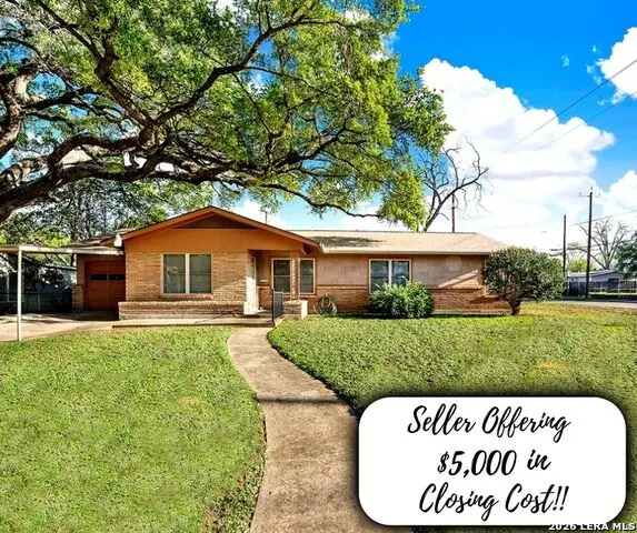 383 Nash Blvd, San Antonio, TX 78223