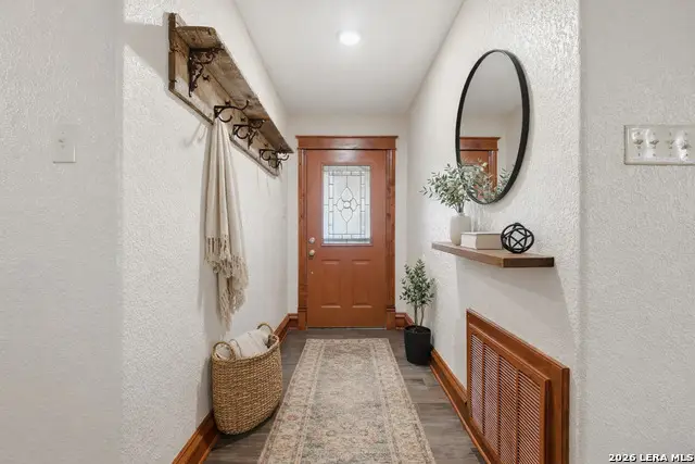 231 Bluebonnet Ln, San Antonio, TX 78223 - #3