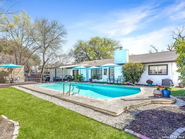 6119 Woodmoor St, San Antonio, TX 78249