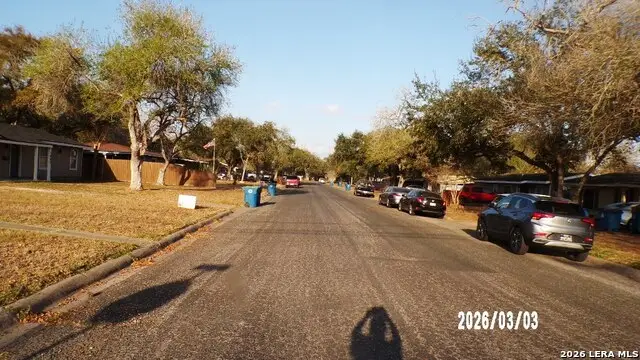 1003 E Randall, Beeville, TX 78102 - #3