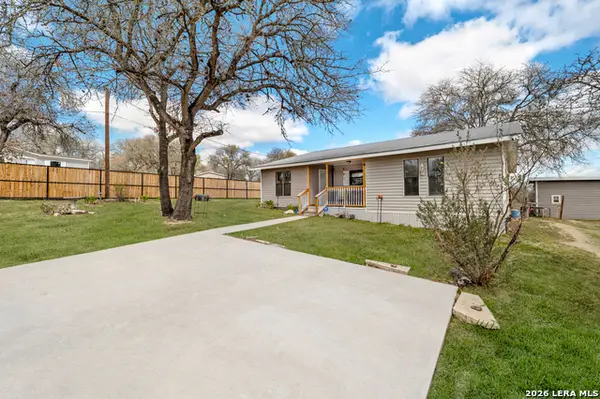 4315 Prelude Pass, Elmendorf, TX 78112