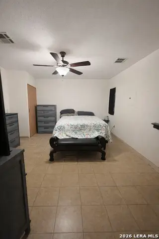 601 Mitchell, San Antonio, TX 78204