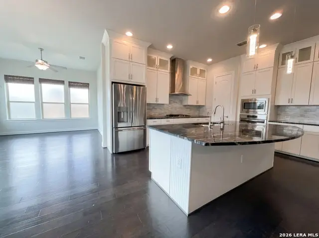 842 Via Principale, New Braunfels, TX 78132 - #2