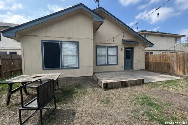 7250 Burns Xing, San Antonio, TX 78250 - #2