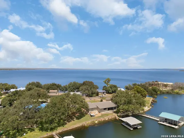 516 Island Lodges, Buchanan Dam, TX 78609 - #1