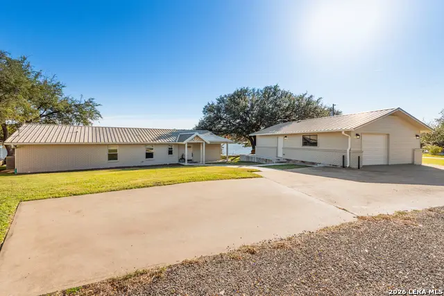516 Island Lodges, Buchanan Dam, TX 78609 - #3