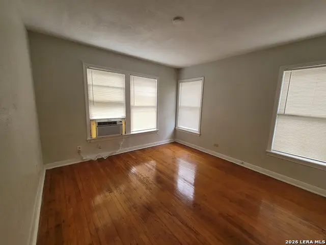 424 Natalen, San Antonio, TX 78209 - #3