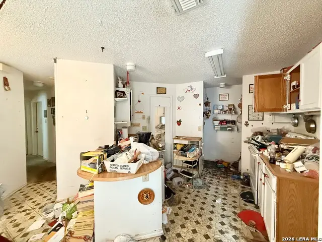 10007 Sugarloaf Dr, San Antonio, TX 78245 - #3