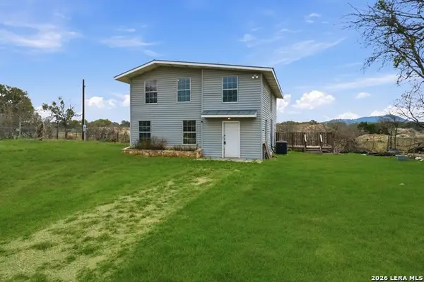 477 Bandera, Bandera, TX 78003