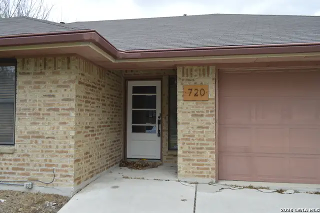 720 Belmont, New Braunfels, TX 78130 - #2