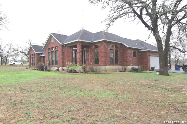 124 Rosewood Dr, La Vernia, TX 78121 - #3