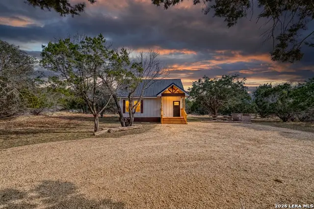 60 Loop, Uvalde, TX 78801 - #1