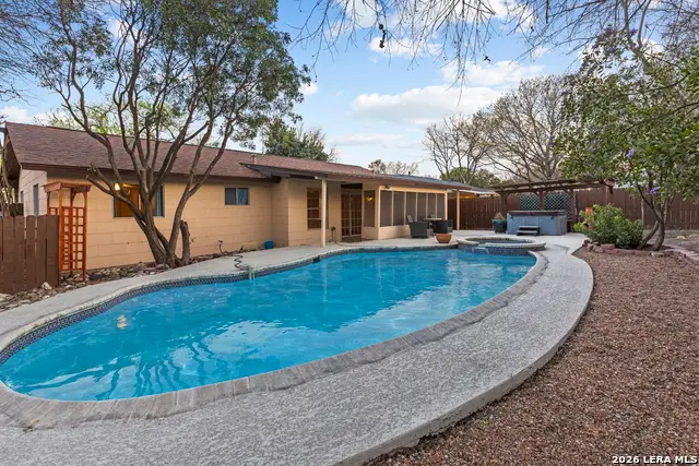 7337 Leading Oaks St., Live Oak, TX 78233 - #1