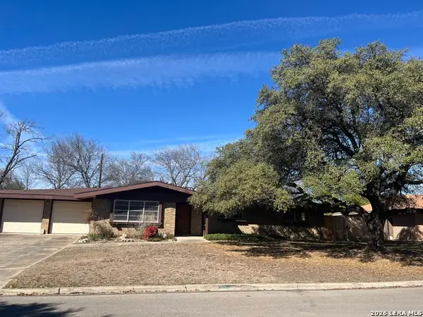425 Driftwind, Windcrest, TX 78239
