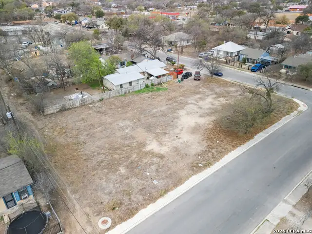 4002 W Salinas, San Antonio, TX 78207 - #1