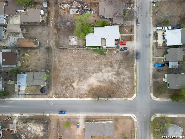 4002 W Salinas, San Antonio, TX 78207 - #2