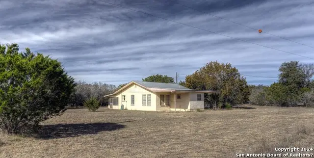 22 Squirrel Bend, Uvalde, TX 78801 - #2