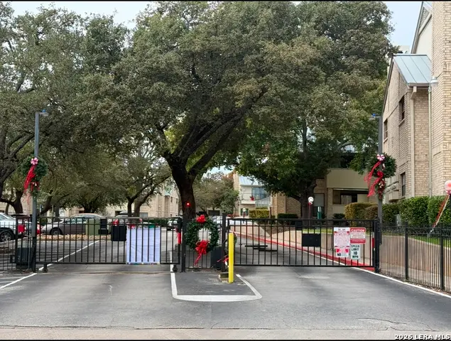11843 Braesview #403, San Antonio, TX 78213 - #2