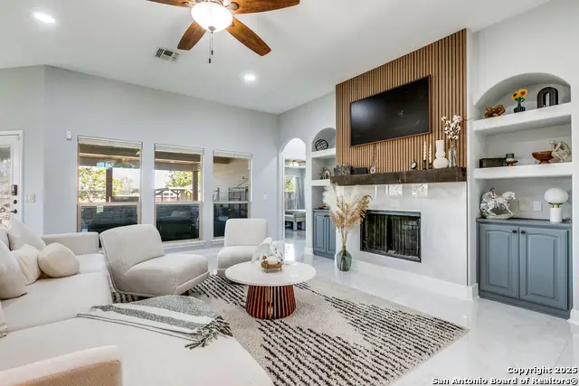 2287 Sun Chase, New Braunfels, TX 78130 - #2