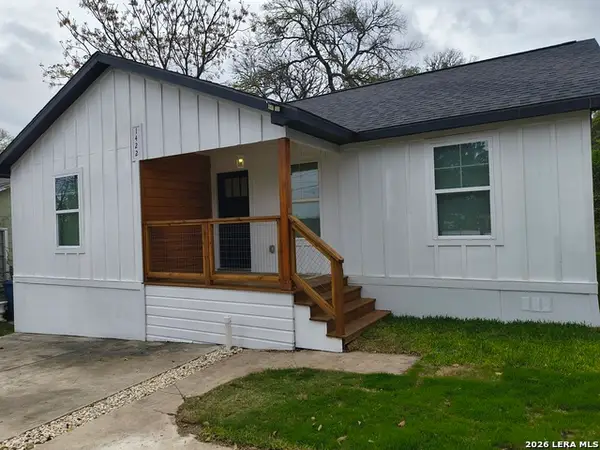 1422 Kayton, San Antonio, TX 78210