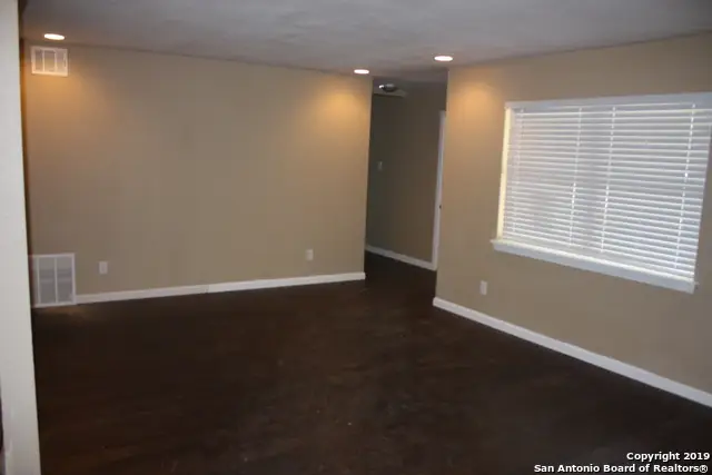 201 Zephyr, Windcrest, TX 78239 - #2