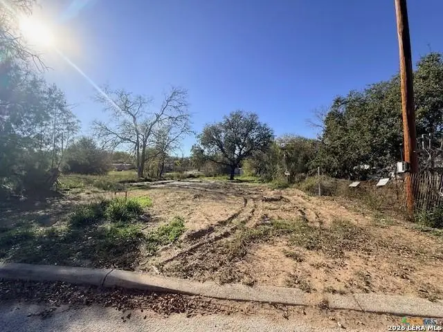 909 Ohio, Pleasanton, TX 78064 - #1