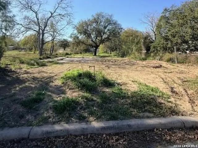 909 Ohio, Pleasanton, TX 78064 - #3