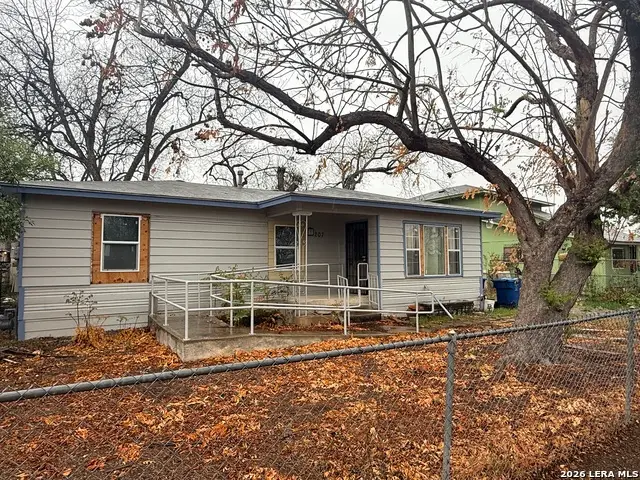 207 29th, San Antonio, TX 78237 - #1