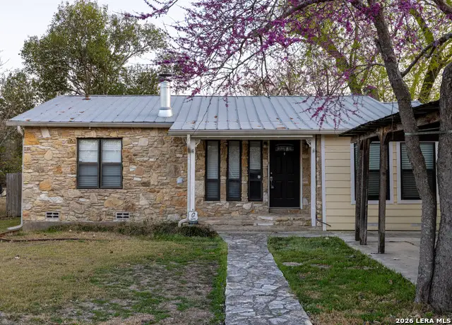 325 Hickman, Boerne, TX 78006 - #1