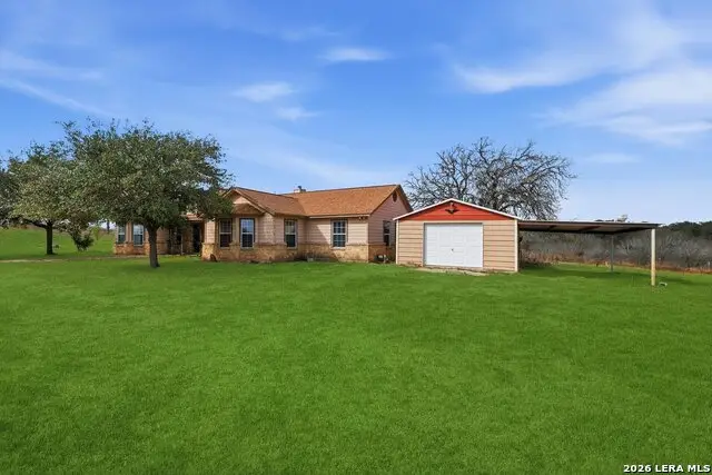 370 Alberts Ln, Somerset, TX 78069 - #2
