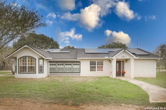 1667 Fm 1922, Floresville, TX 78114 - #1