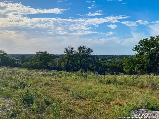 139 Cattlemans Crossing, Kerrville, TX 78028 - #2
