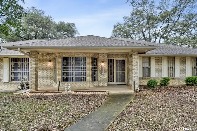 5927 Wildwind Dr, Windcrest, TX 78239 - #2