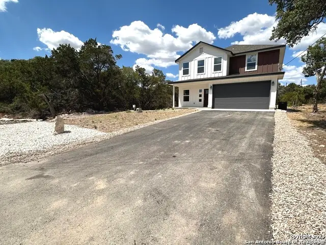 1187 Bob White Dr, Spring Branch, TX 78070 - #2