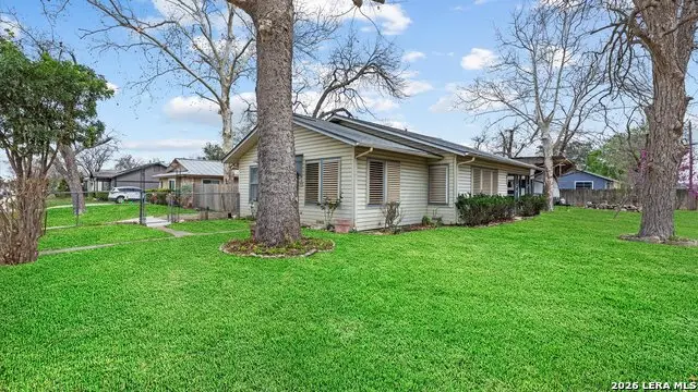 310 Randolph, Schertz, TX 78154 - #2