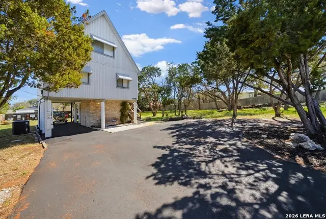 1568 Blueridge Dr, Canyon Lake, TX 78133 - #2