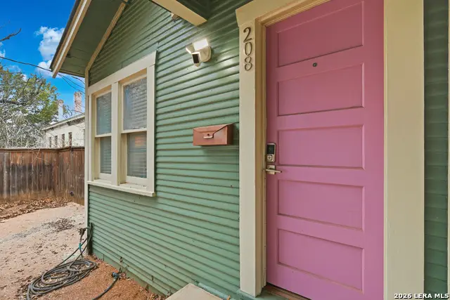 210 Mission St, San Antonio, TX 78210 - #3