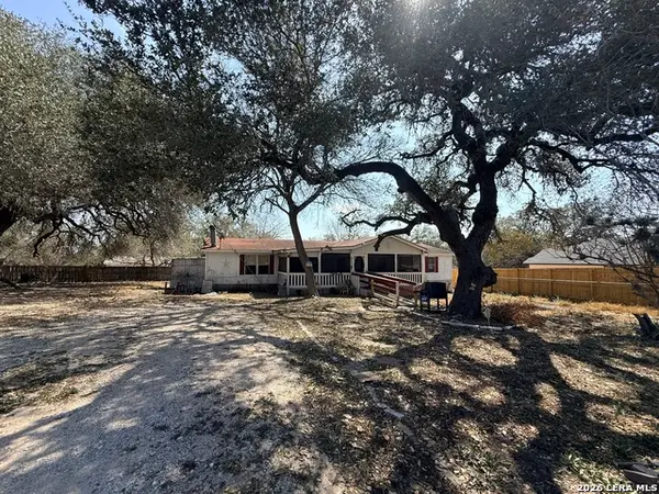 22906 Skila, Elmendorf, TX 78112
