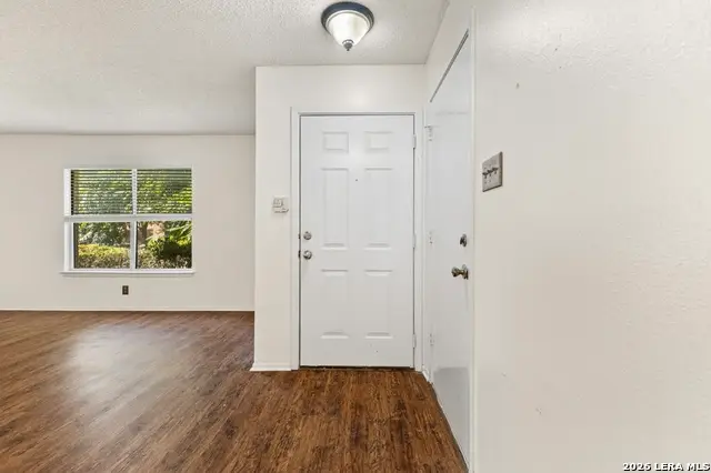 9806 Kelton, San Antonio, TX 78250 - #2