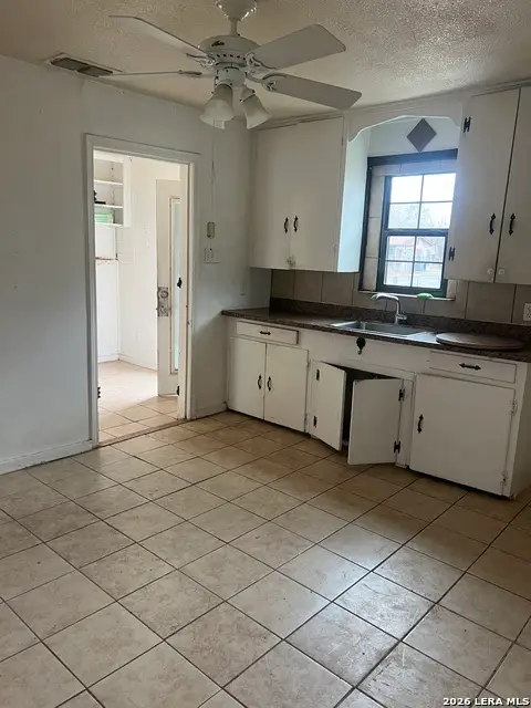 1539 W Mariposa, San Antonio, TX 78201 - #2
