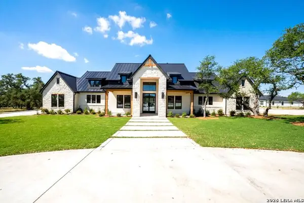 34793 High Gate Rd, Bulverde, TX 78163