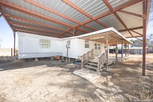 4919 County Road 545, Devine, TX 78016 - #3