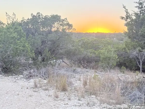 124 Camp Verde, Bandera, TX 78003
