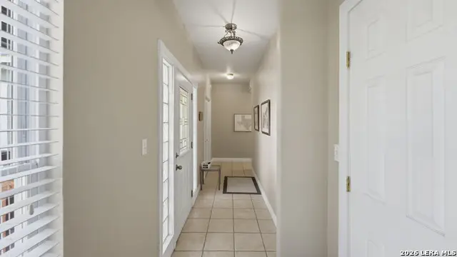 956 Lakebreeze Dr, Canyon Lake, TX 78133 - #3