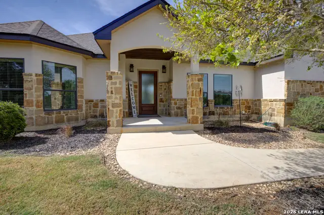 750 Cambridge, New Braunfels, TX 78132 - #2