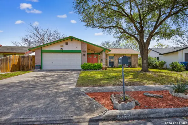 8722 Thatch, San Antonio, TX 78240