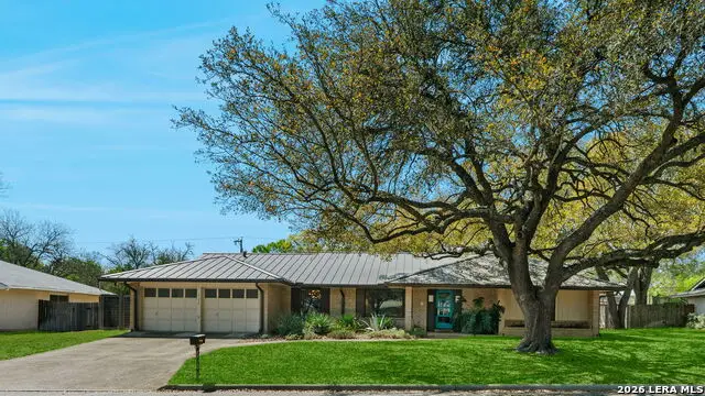 526 Crestway Dr, Windcrest, TX 78239 - #1